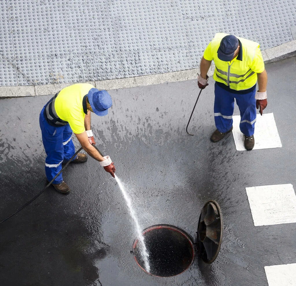 Plumbers clog removing in Denver